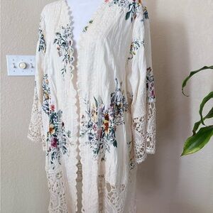 Solitaire Floral Lace Kimono - Cream, Yellow, Pink, Green